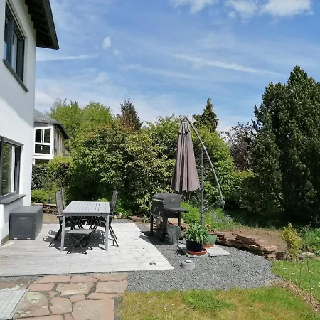 Moderne Familienfreundliche Am Waldrand Von Mit Terrasse Pruem