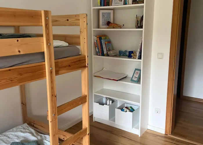 Apartment Helle, Moderne Am Waldrand In Für Max 4 Personen