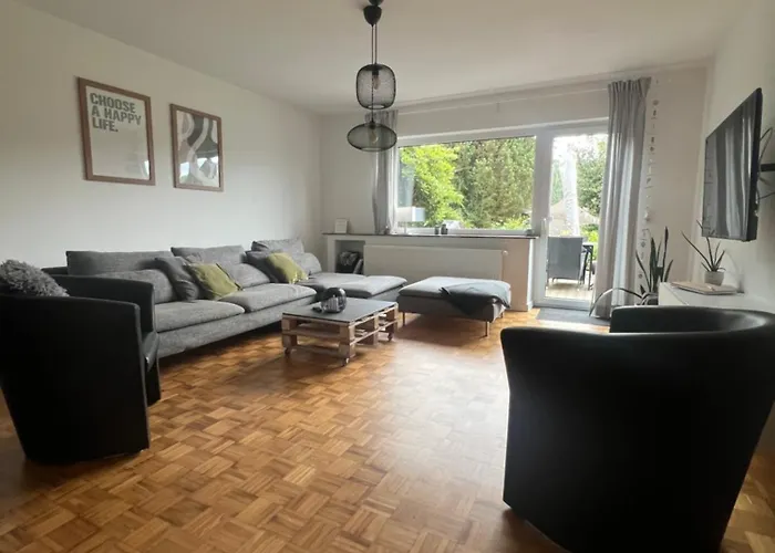 Helle, Moderne Am Waldrand In Für Max 4 Personen Apartment *