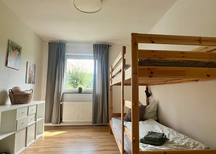 Helle, Moderne Am Waldrand In Für Max 4 Personen Apartment Prüm